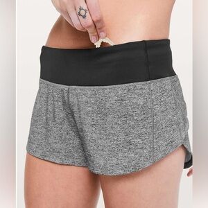 Lululemon Speed Up Short *2.5"
Heather Lux Multi Black / Black